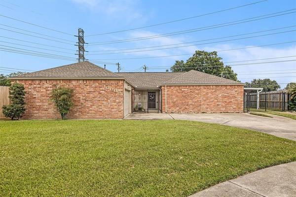 10003 Kirkaspen DR, Houston, TX 77089