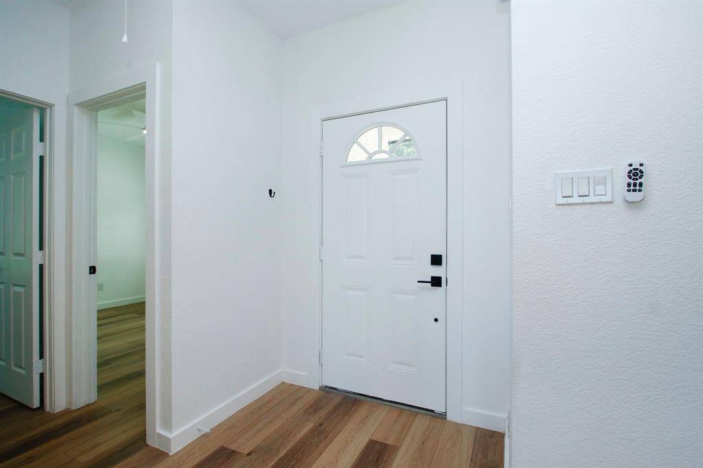 Conroe, TX 77385,624 Pinewood DR
