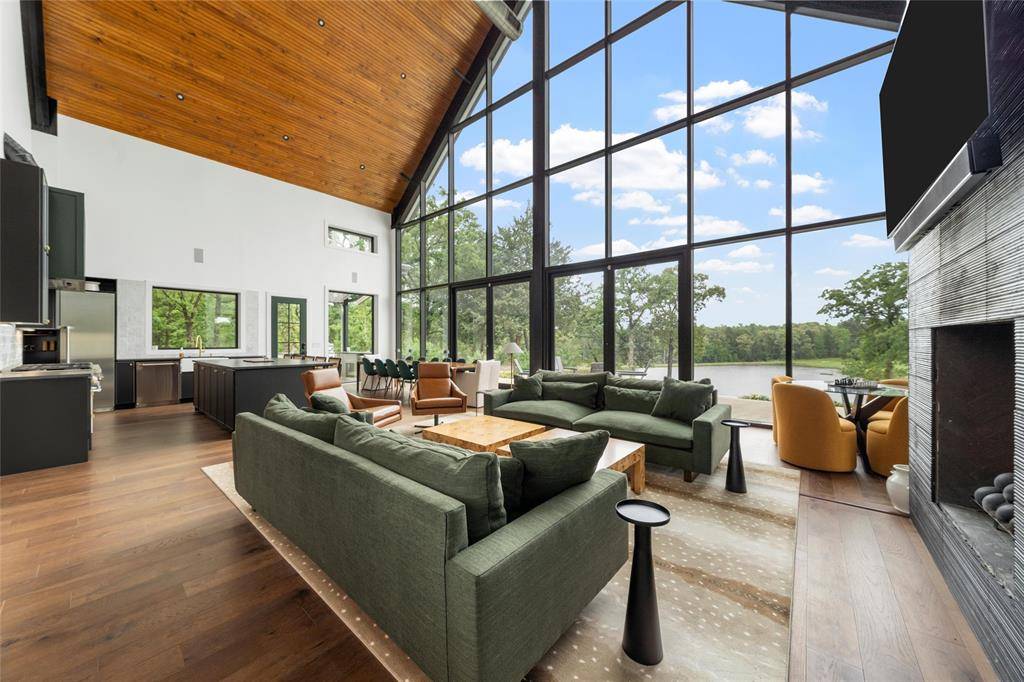 Oakwood, TX 75855,18404 County Road 264