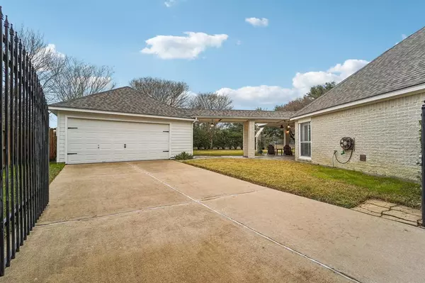 Houston, TX 77095,8611 Hooks Creek CT