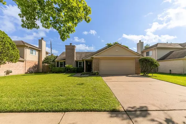 3507 Hidden Creek DR, Sugar Land, TX 77479