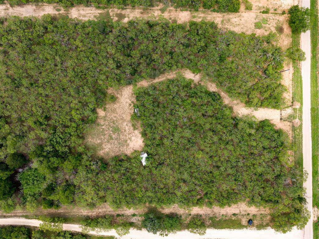 Luling, TX 78648,2065 Callihan RD