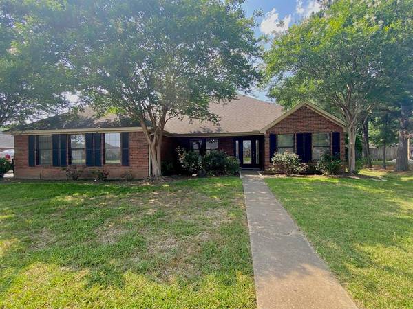 403 Aspen Bend ST, Crockett, TX 75835