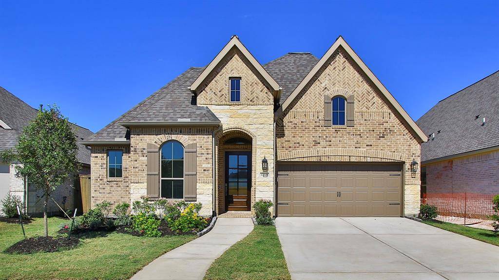 12322 Palmetto DR, Mont Belvieu, TX 77523