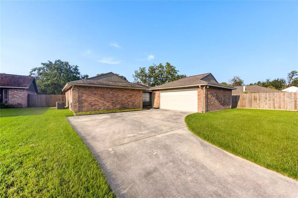 Conroe, TX 77385,9804 Wren CT