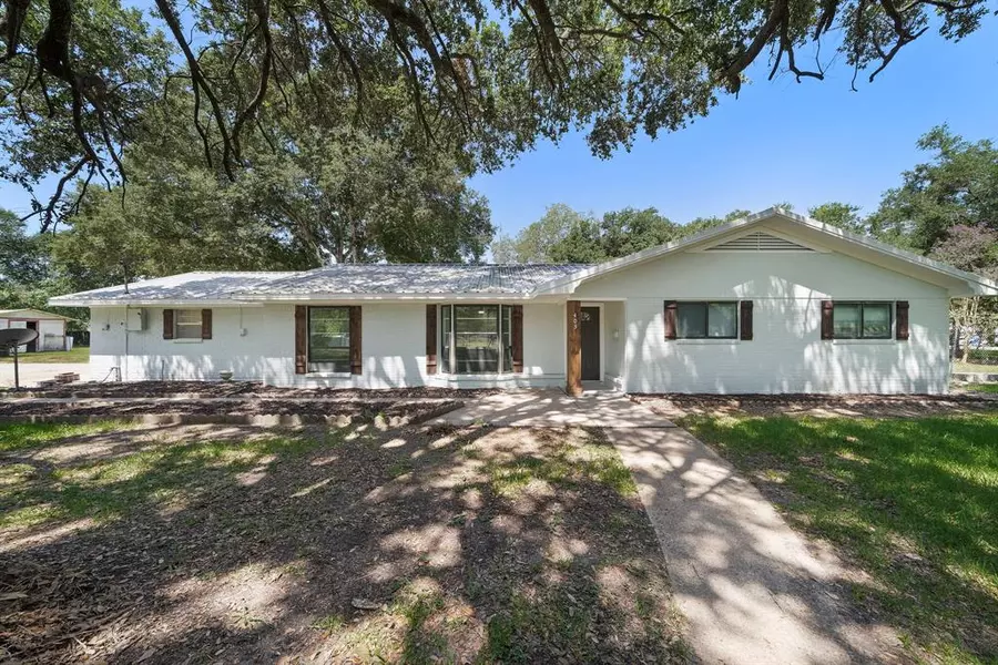 403 N 7th ST, Alvin, TX 77511