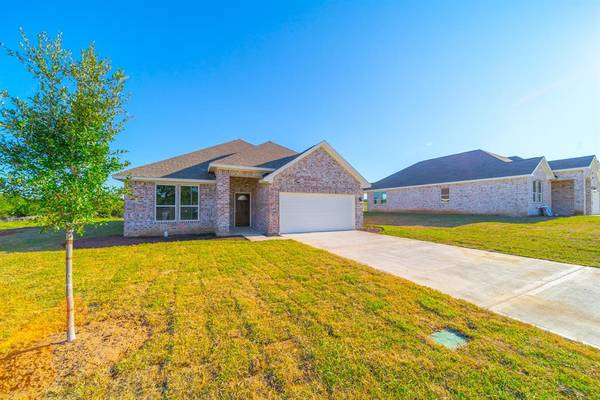 Brenham, TX 77833,1401 Timber Oaks