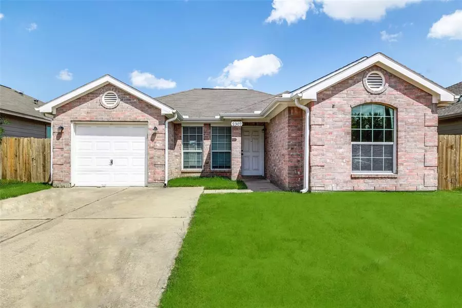 2307 Shady Birch DR, Conroe, TX 77301