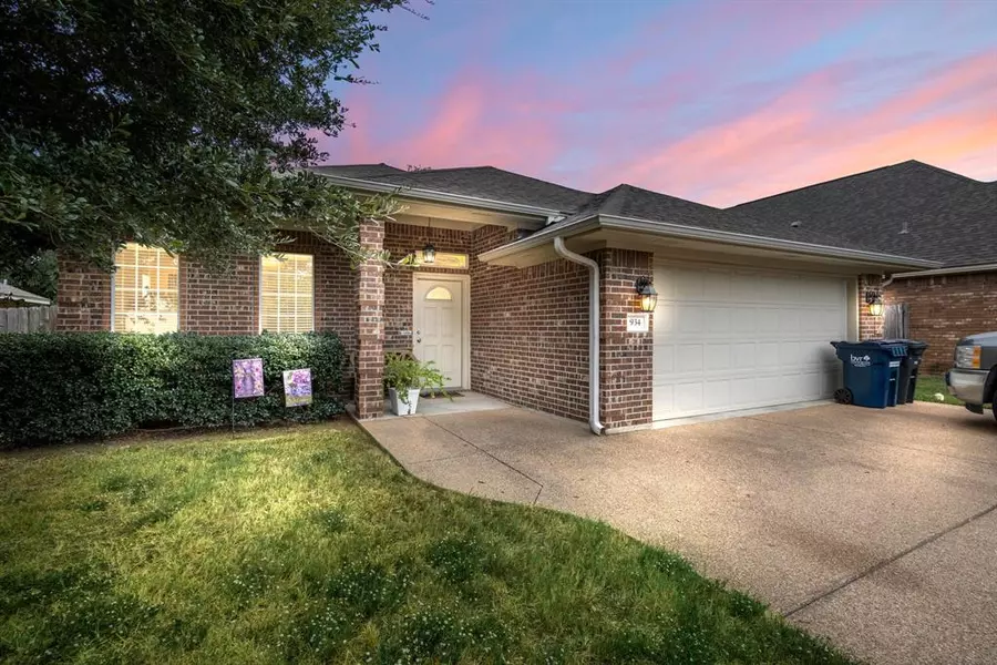 934 Dove Landing AVE, College Station, TX 77845