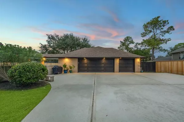 Friendswood, TX 77546,708 Pine Hollow DR