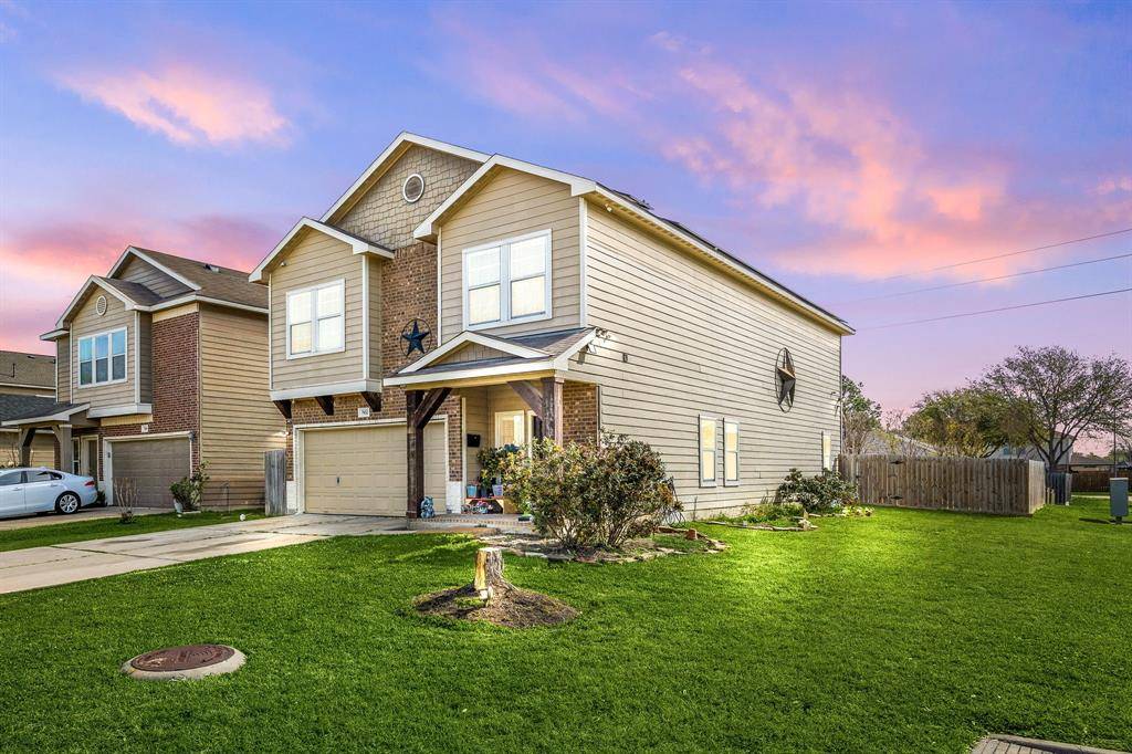7852 Galleon Field LN, Cypress, TX 77433