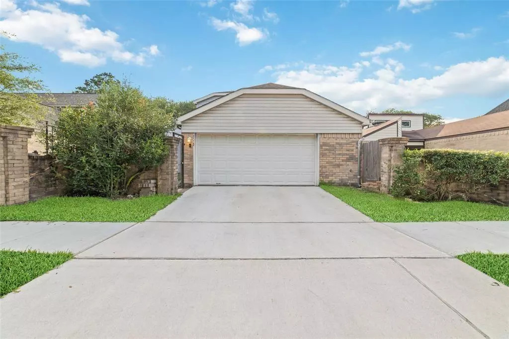 Houston, TX 77083,7002 Pouter DR