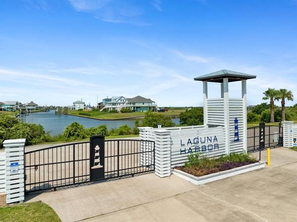 Port Bolivar, TX 77650,1509 Laguna Harbor LN