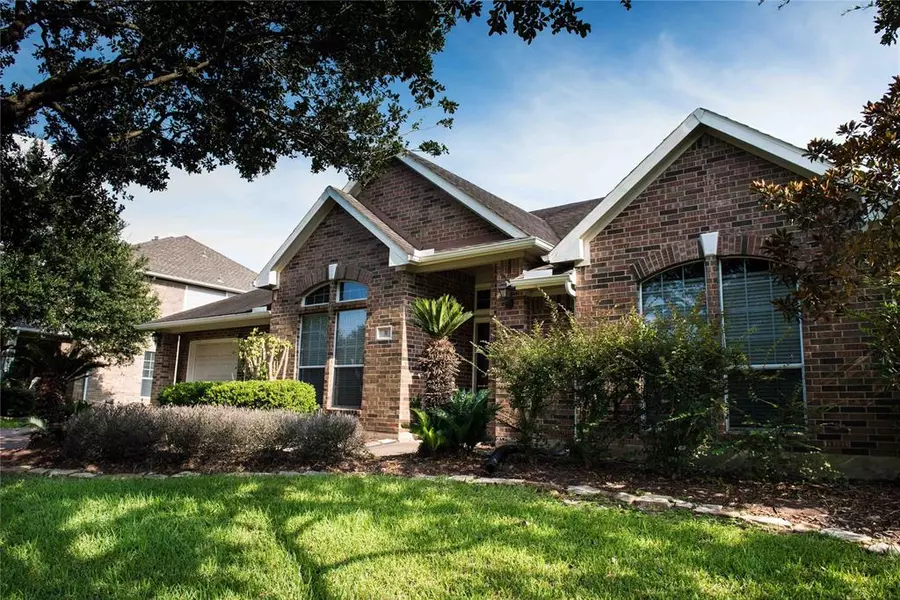 31 Crest Gate, Houston, TX 77082