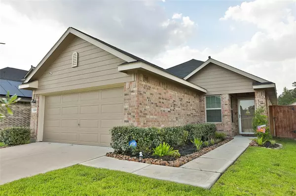 1206 Blue Hazel CT, Pinehurst, TX 77362