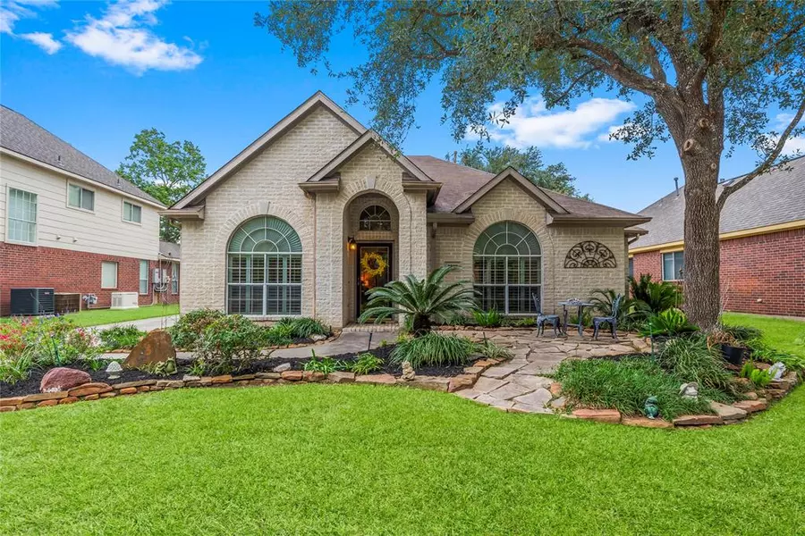 2627 Honeysuckle Walk, Spring, TX 77388