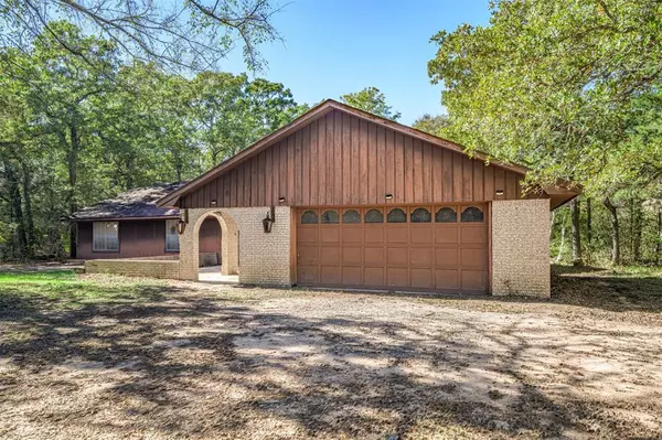 Brenham, TX 77833,5504 Hillside LN