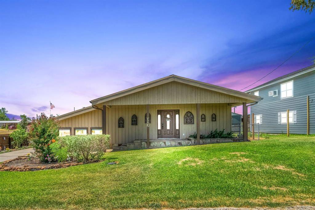 Onalaska, TX 77360,323 Laurel CV W