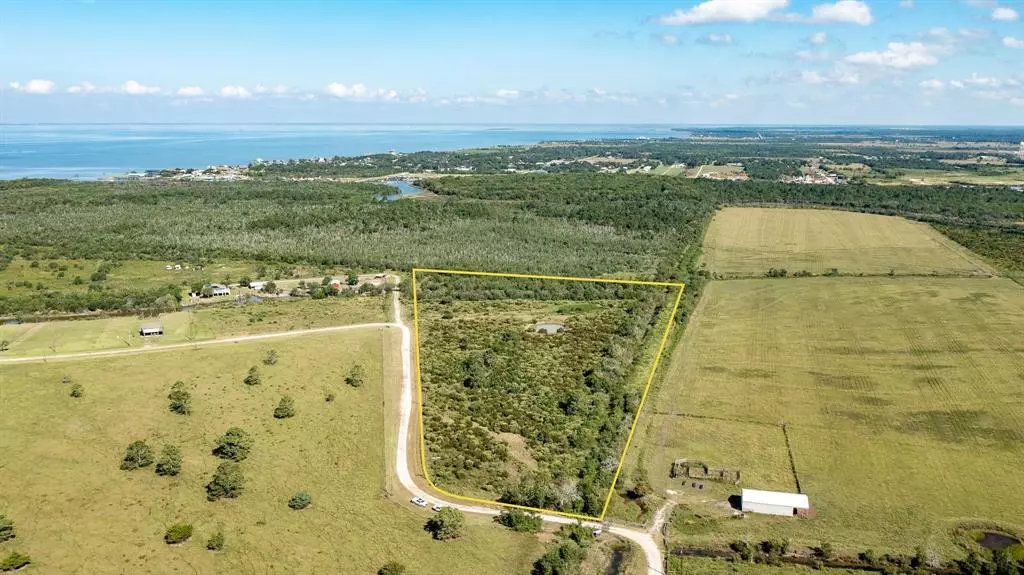 Smith Point, TX 77514,000 Bayou AVE