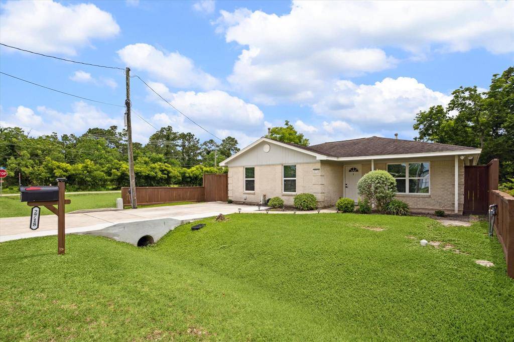 Dickinson, TX 77539,2718 Avenue H