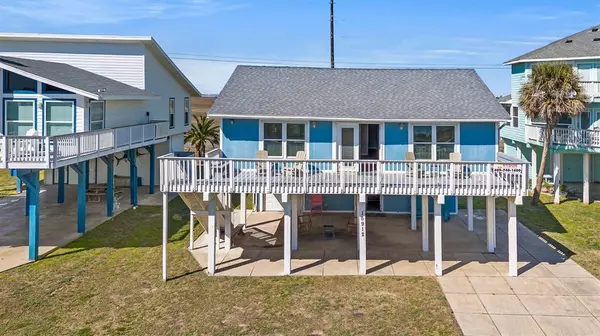 16912 Beachcomber, Jamaica Beach, TX 77554