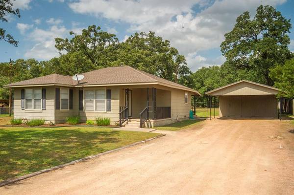 2151 Old Hwy 71 E, La Grange, TX 78945