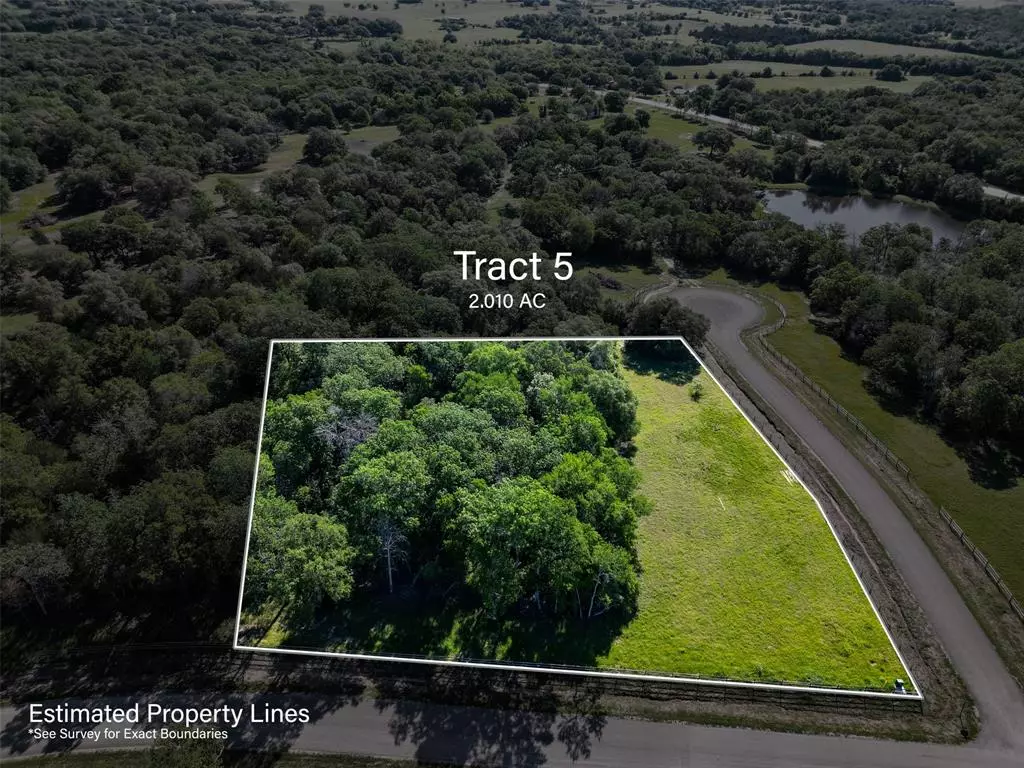 La Grange, TX 78945,103 Woodland Creek LN