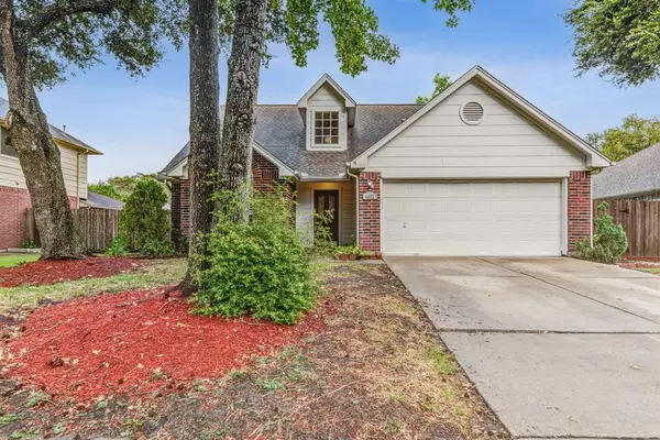 4422 Boy Scout Drive, Friendswood, TX 77546