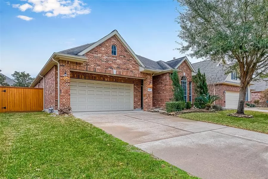 5227 Valley Bluff LN, Katy, TX 77494