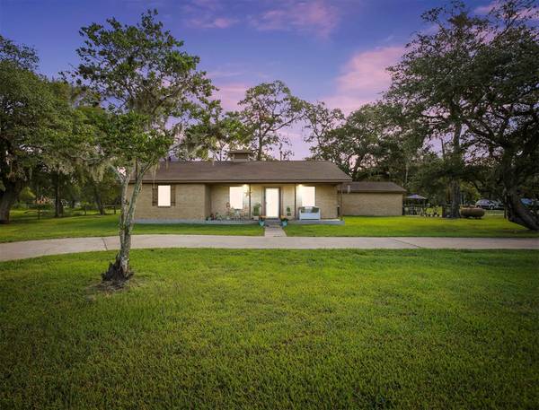 879 Fm 1459 RD, Sweeny, TX 77480