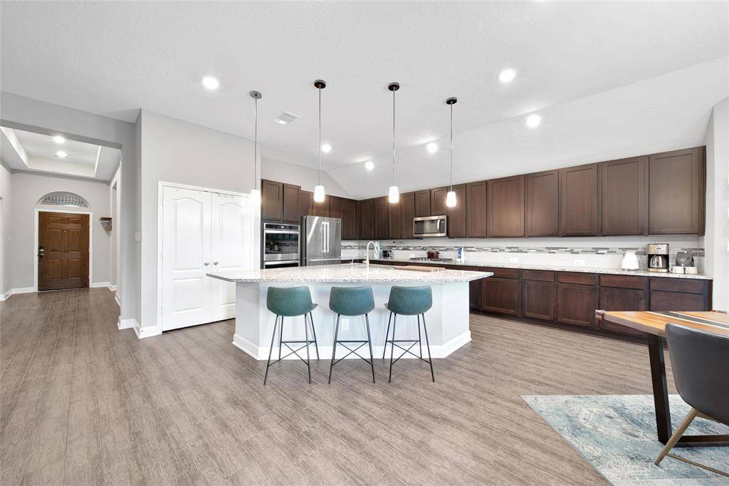 Houston, TX 77044,15715 Holloway Creek CT