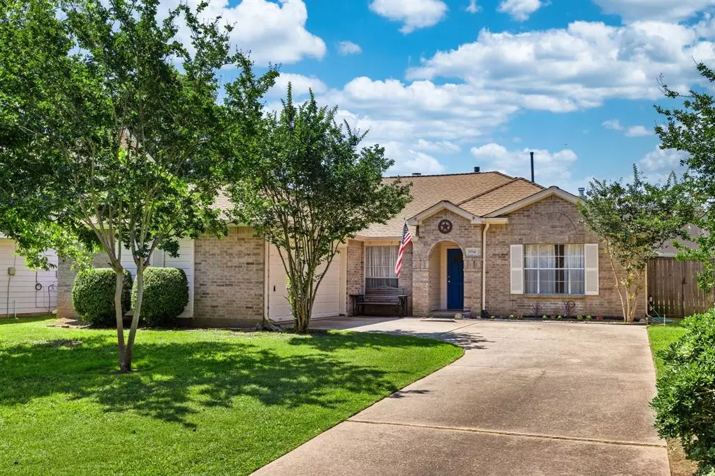 Tomball, TX 77375,30542 Country Meadows DR