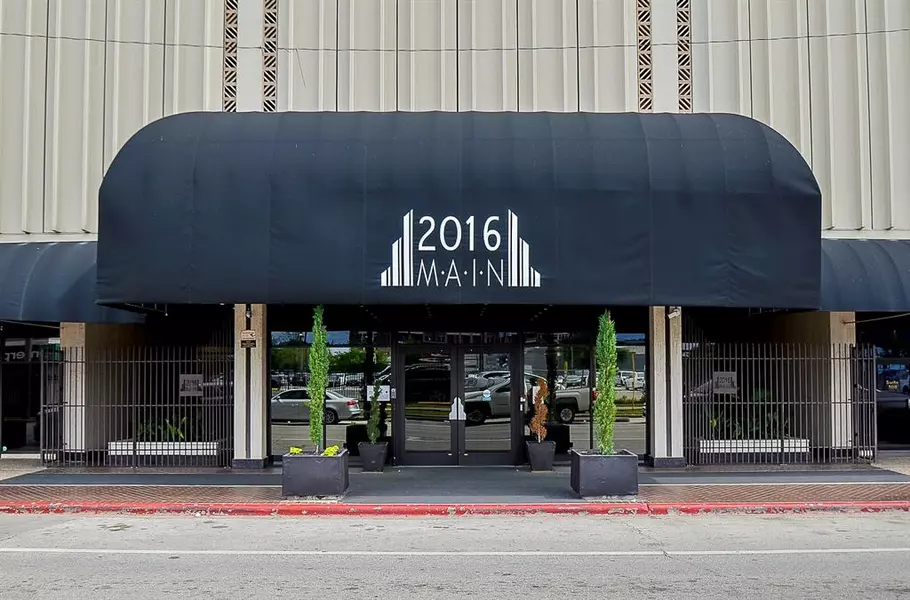 2016 Main ST #704, Houston, TX 77002