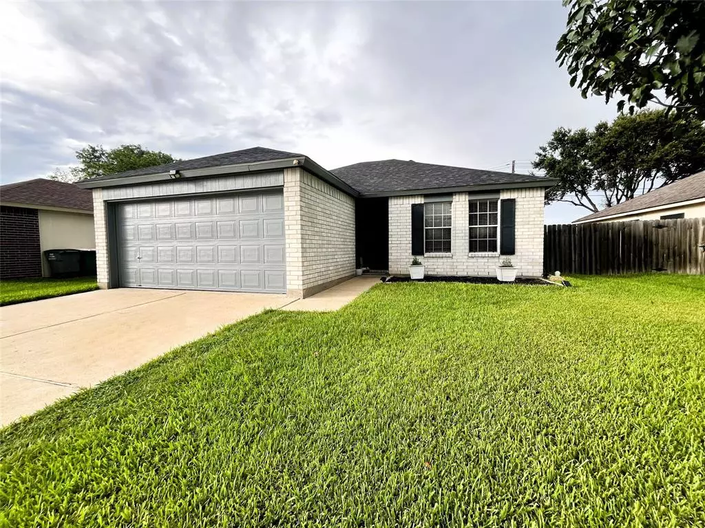 Victoria, TX 77904,307 Clydesdale LN