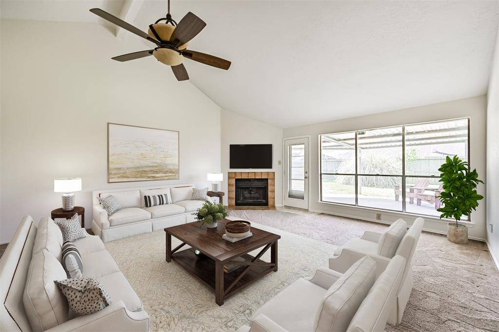 La Porte, TX 77571,10830 W Mulberry