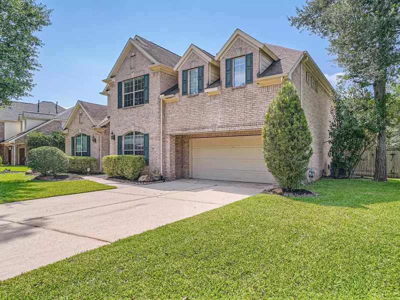 47 E Green Pastures CIR, The Woodlands, TX 77382