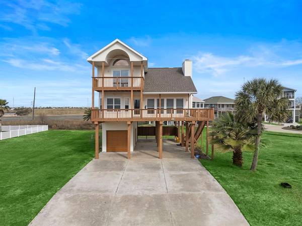 13914 Pirates Beach BLVD, Galveston, TX 77554