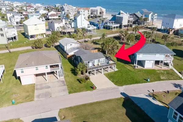 4211 Surf DR, Galveston, TX 77554