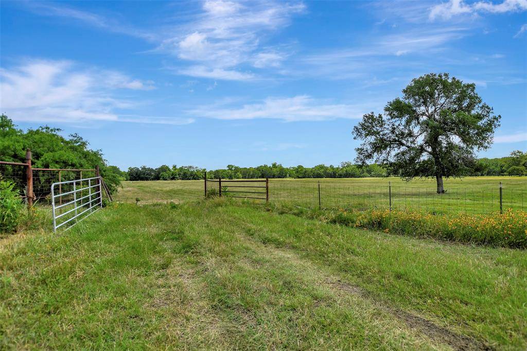 Midway, TX 75852,64 AC FM 2548