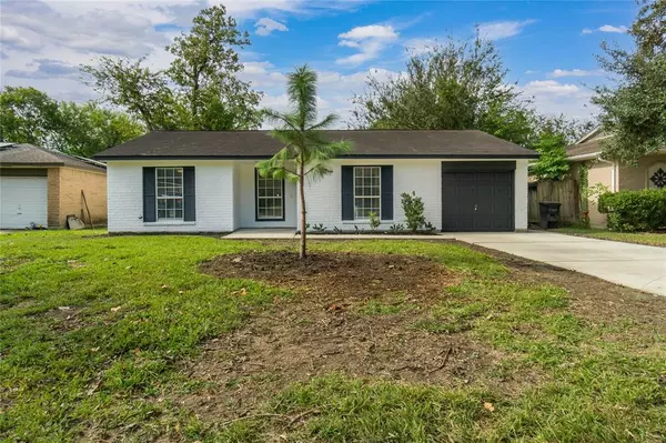 17006 Forest Bend AVE, Friendswood, TX 77546