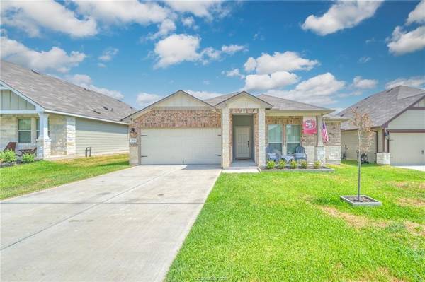 2036 Chief ST, Bryan, TX 77807