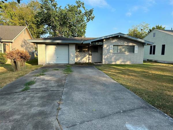 Port Arthur, TX 77642,3334 12th St ST