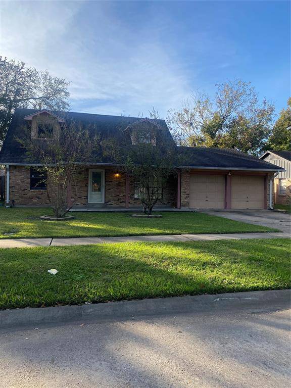 2604 Dewberry LN, Pasadena, TX 77502