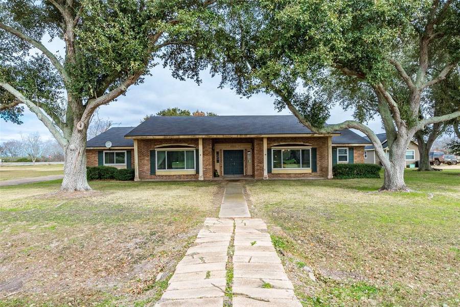 25312 James, Lissie, TX 77454