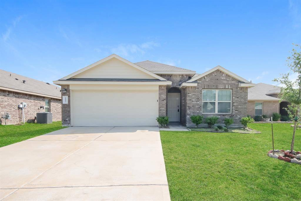 20057 Root River DR, New Caney, TX 77357
