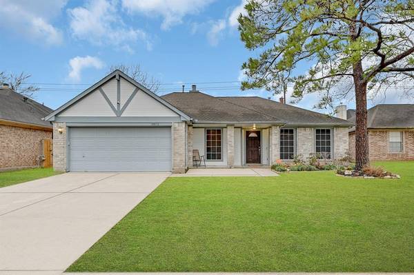 10913 Linwood CT, La Porte, TX 77571