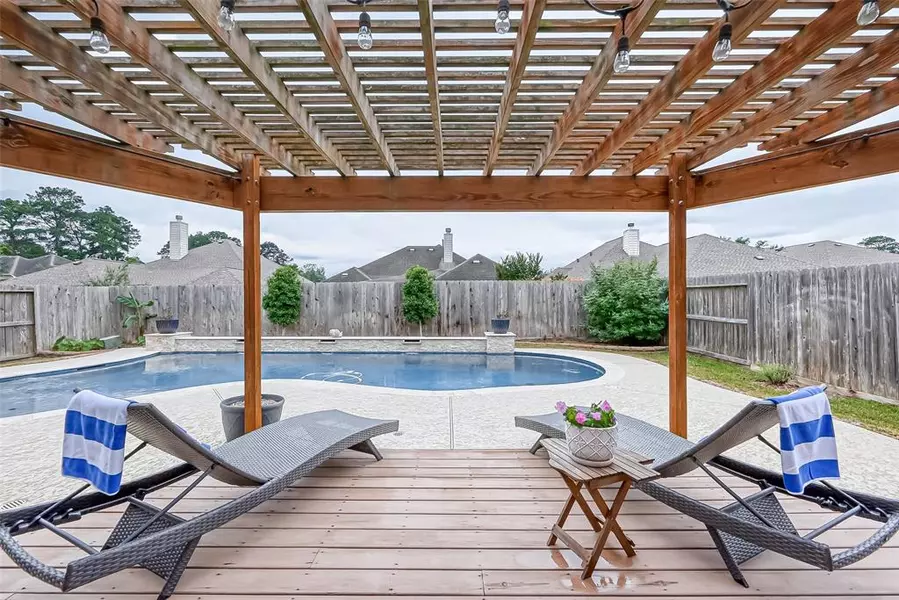 22943 Creekside Willow DR, Tomball, TX 77375