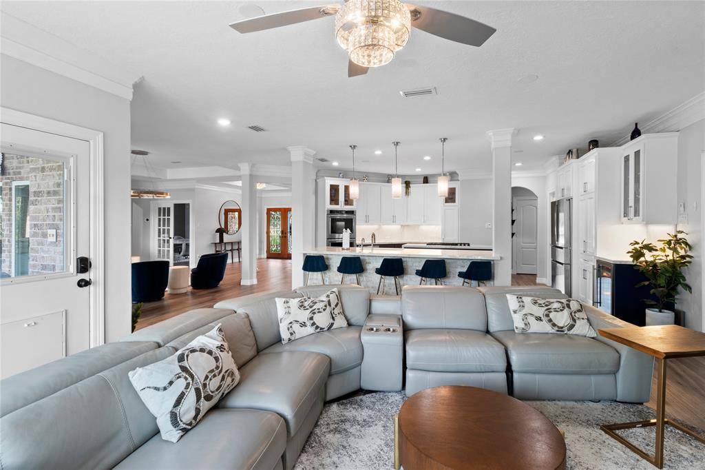 Dickinson, TX 77539,310 Quail Ridge LN