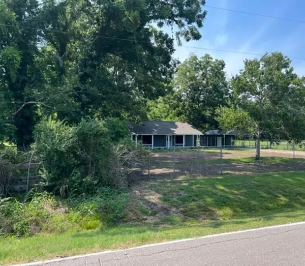 Sweeny, TX 77480,11264 County Road 743