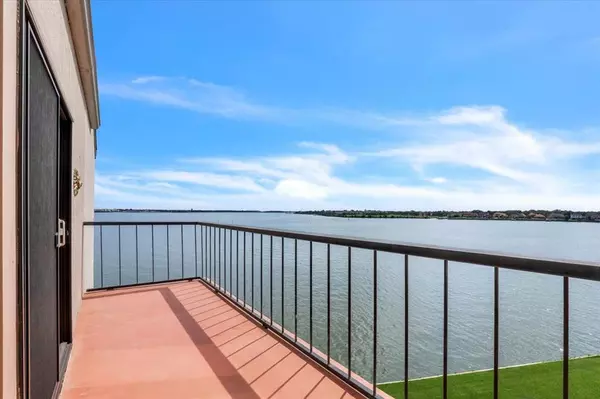 351 Lakeside LN #306, Houston, TX 77058